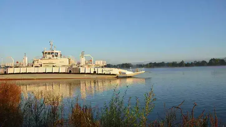 Le bac de Loire et l'île Dumet
