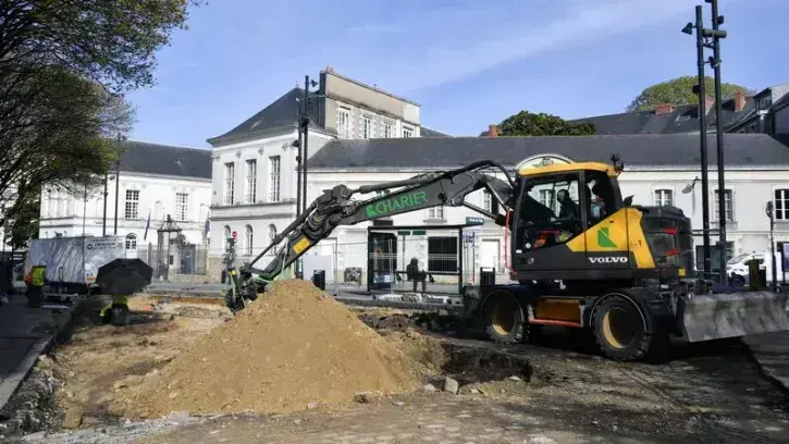 hotel-de-ville-chantier