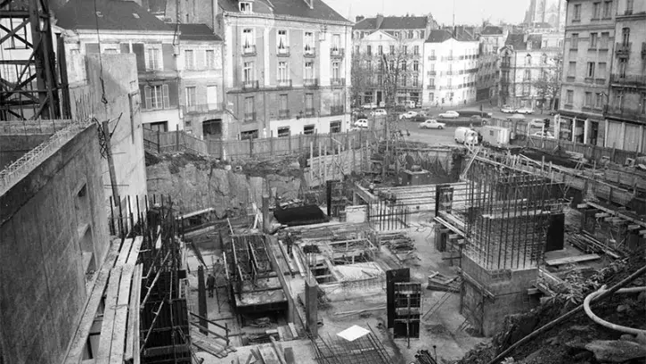 Lancé en 1971, le chantier de la Tour Bretagne ne sera achevé que 5 ans plus tard © Archives de Nantes.