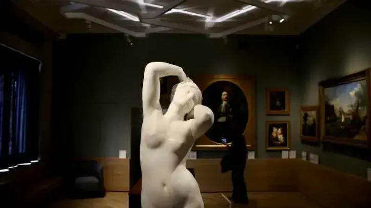 Art statuaire, peinture, céramique, numismatique... le visiteur est immergé dans le "collectionnisme" et découvre la personnalité de collectionneurs locaux des 19e et 20e siècles © Romain Boulanger