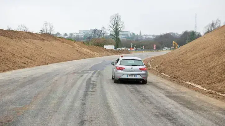 Au sud, la bretelle définitive assurant la liaison entre périphériques nord et est (photos © Patrick Garçon).