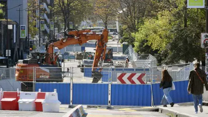 Le boulevard Léon-Bureau reste ouvert aux piétons et aux cyclistes durant la phase de travaux © Rodolphe Delaroque.