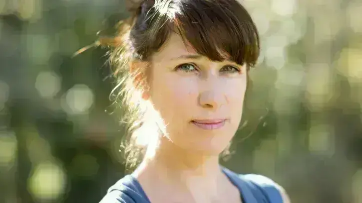 Émilie Bruguière, poétesse, comédienne et coordinatrice de l'événement © Stéphane Bellanger