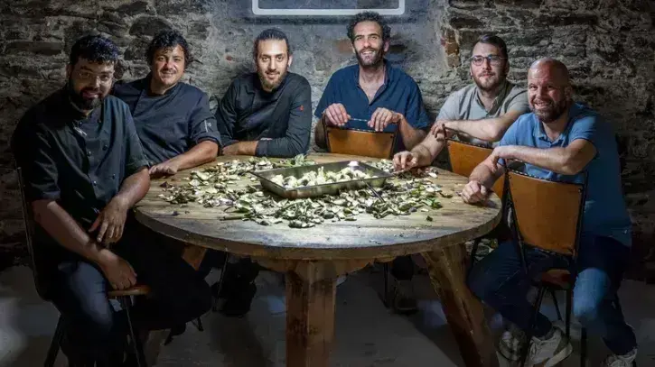 Emporietto. Au départ annexe d'une épicerie fine italienne, l'établissement est installé quartier Saint-Mihiel depuis une dizaine d'années. « On propose une cuisine d'influence méditerranéenne au sens large, en mettant en avant les produits de notre régio