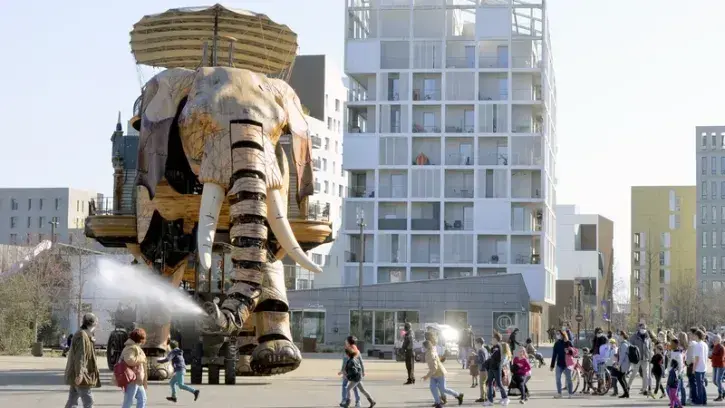 Sur 15 hectares, le plus grand parc urbain de Nantes voit se côtoyer habitants, touristes, commerçants, noctambules… pour une diversité d'usage qui en fait sa richesse et sa complexité. © Rodolphe Delaroque