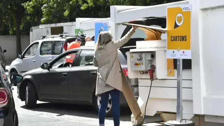 En 2021, l'écopoint de Chantenay a été restructuré avec une signalétique plus claire. © Rodolphe Delaroque