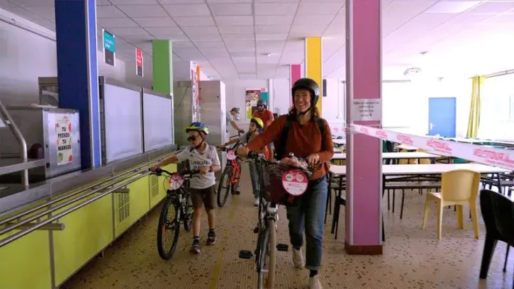 [Vidéo] On a suivi une famille sur le Vélotour nantais !