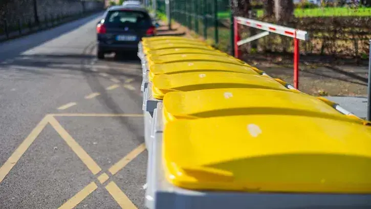 Les bacs jaunes sont désormais la norme à Nantes Nord. © Garance Wester pour Nantes Métropole