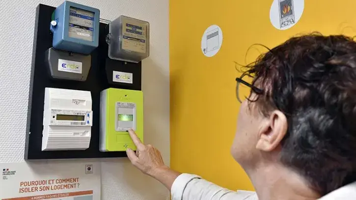 Les compteurs sont une étape essentielle de la pédagogie de l'éco-appartement.