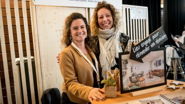 Chloé Dumoulin, fondatrice de Convivere et sa collaboratrice ©Tim Fox