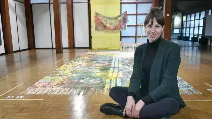 La Maison de l'Erdre consacre une plus grande place aux expositions temporaires. Cassandre Boucher, artiste québécoise installée à Paris, présente jusqu'au 12 avril « La fabrique du sensible » : une œuvre tissée de 18 mètres carrés qui fait le lien entre 