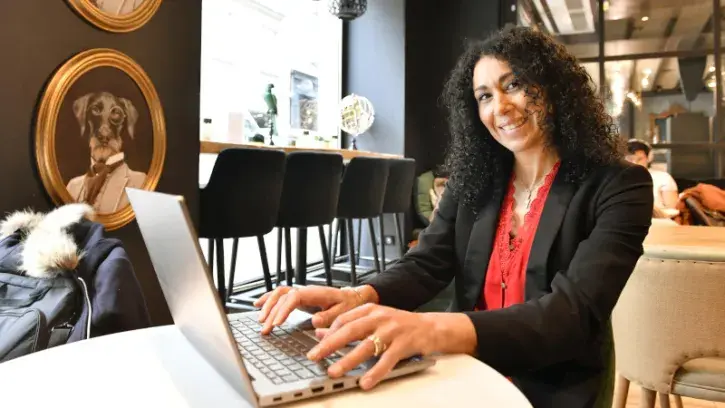 Nabila Huruguen est la présidente de l'association Ose ton futur © Rodolphe Delaroque / Nantes Métropole.