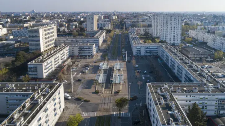 La place Mendès-France, à Bellevue, va connaître d'importantes transformations urbaines © Valéry Joncheray pour Nantes Métropole.